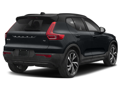 2022 Volvo XC40 R-Design