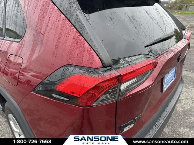 2020 Toyota RAV4 LE