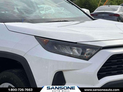 2022 Toyota RAV4 LE