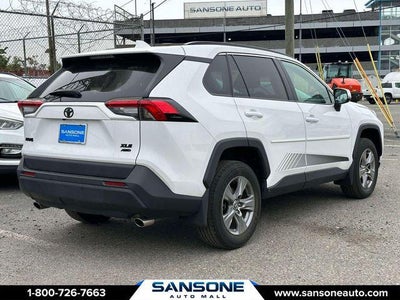 2022 Toyota RAV4 XLE
