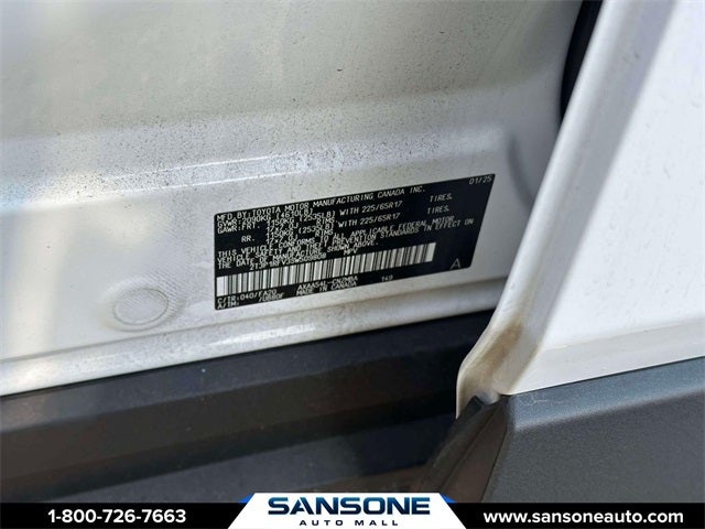 2025 Toyota RAV4 XLE