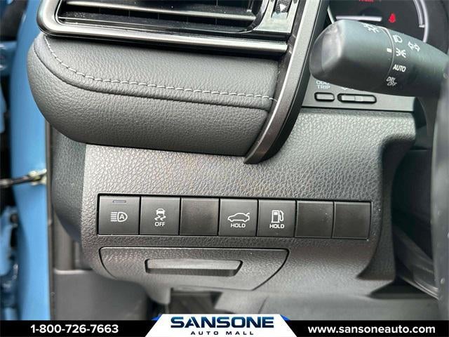 2023 Toyota Camry Hybrid SE