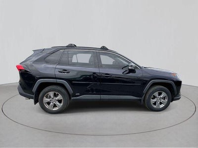 2022 Toyota RAV4 Hybrid LE