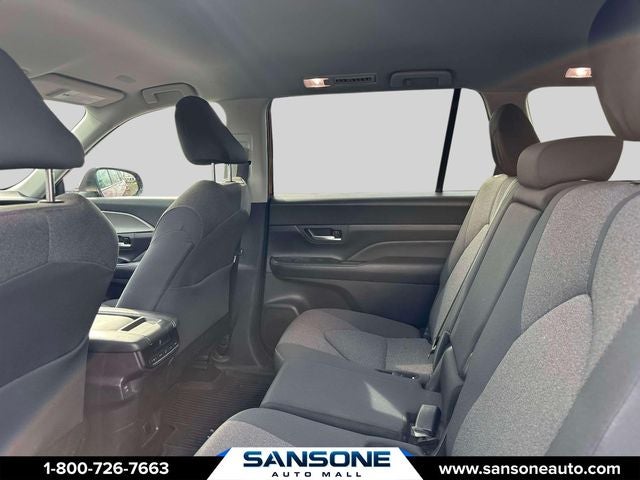 2025 Toyota Grand Highlander LE