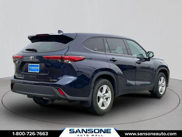 2021 Toyota Highlander LE