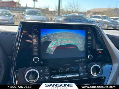 2022 Toyota Highlander LE