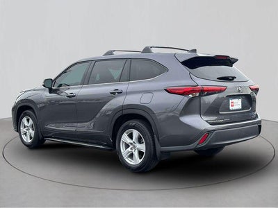 2022 Toyota Highlander LE