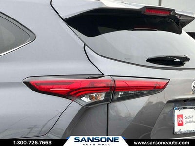 2022 Toyota Highlander LE