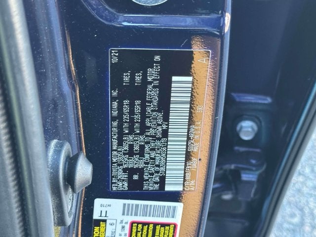 2022 Toyota Highlander LE