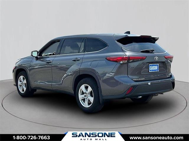 2022 Toyota Highlander LE