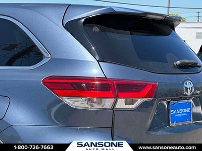 2019 Toyota Highlander LE