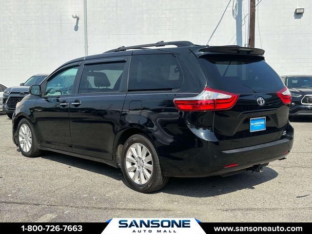 2016 Toyota Sienna XLE 7 Passenger
