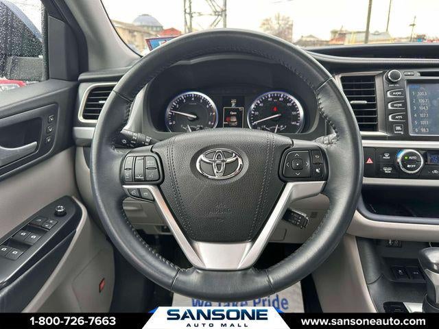 2016 Toyota Highlander Limited