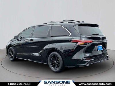 2022 Toyota Sienna XSE 7 Passenger