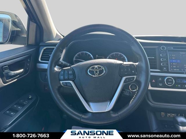 2019 Toyota Highlander Limited Platinum