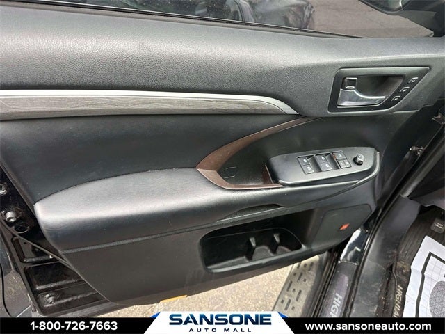 2019 Toyota Highlander Limited Platinum