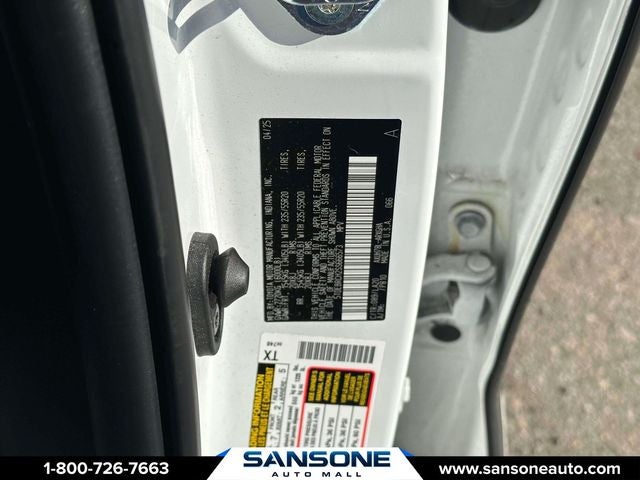 2025 Toyota Highlander Hybrid Platinum