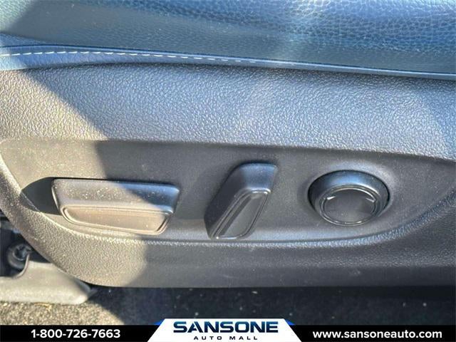 2025 Toyota Highlander Hybrid Platinum