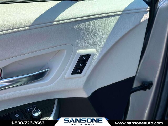 2024 Toyota Sienna Platinum 7 Passenger