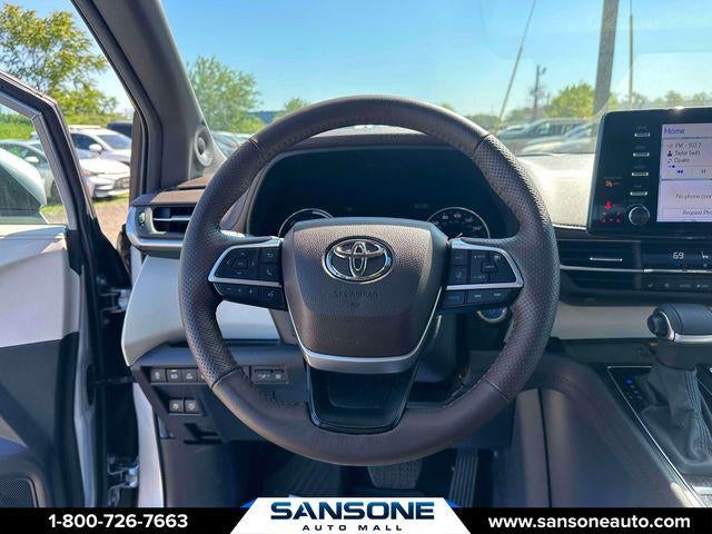 2024 Toyota Sienna Platinum 7 Passenger