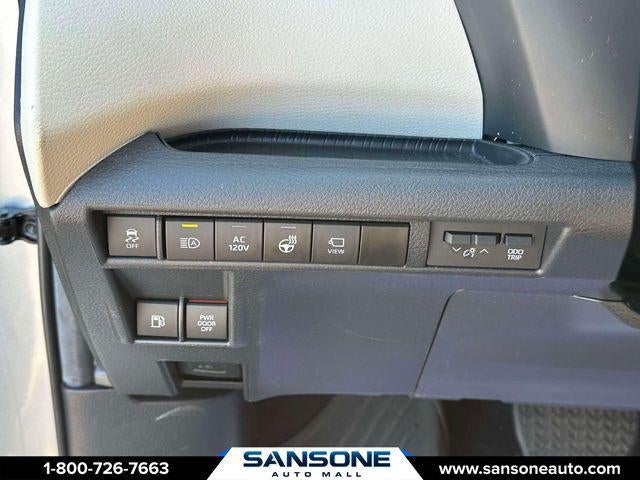 2024 Toyota Sienna Platinum 7 Passenger
