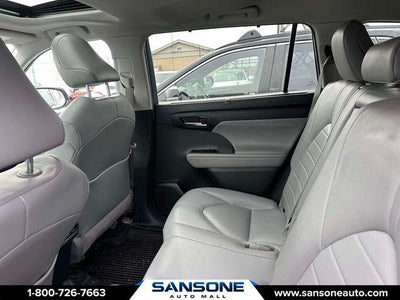 2022 Toyota Highlander XLE