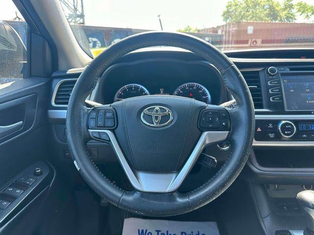 2016 Toyota Highlander XLE V6