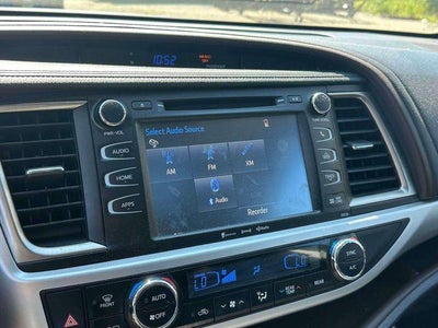 2016 Toyota Highlander XLE V6