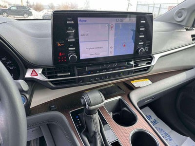 2024 Toyota Sienna XLE 8 Passenger