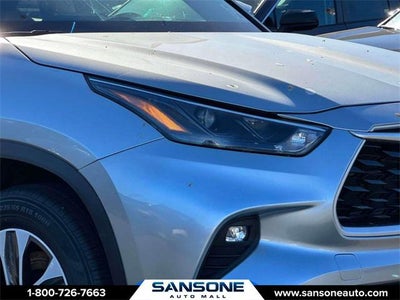 2023 Toyota Highlander Hybrid XLE