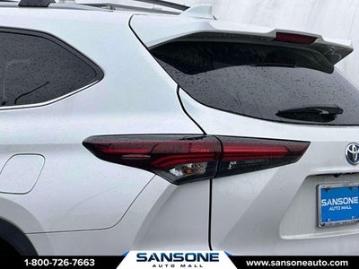 2024 Toyota Highlander Hybrid XLE