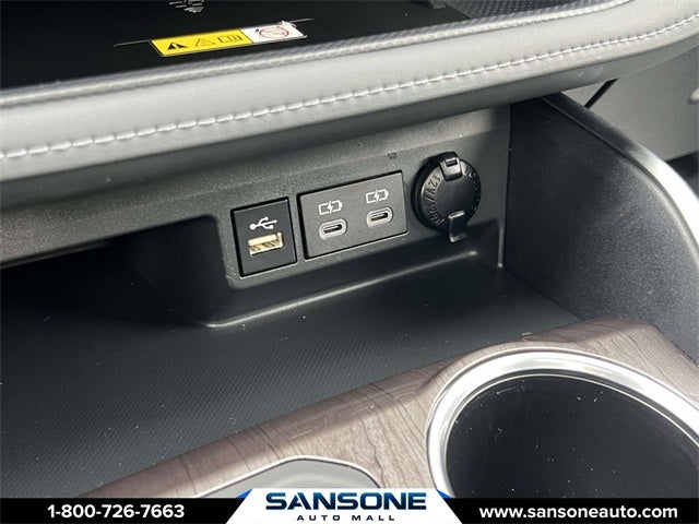 2024 Toyota Highlander Platinum