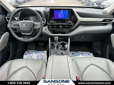 2023 Toyota Highlander XLE