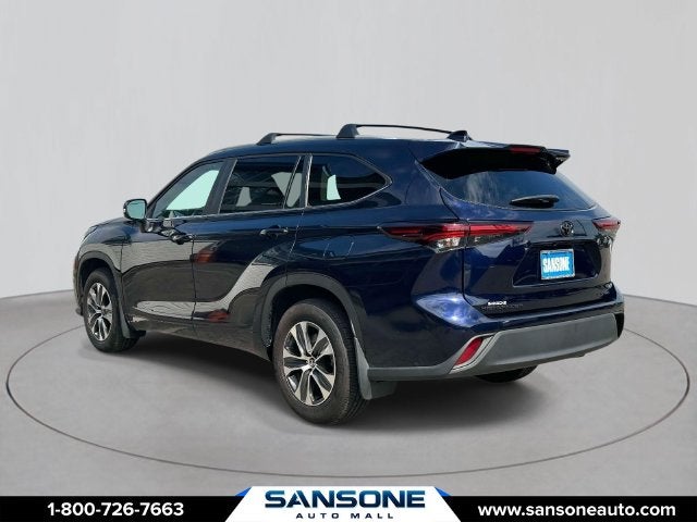 2025 Toyota Highlander XLE
