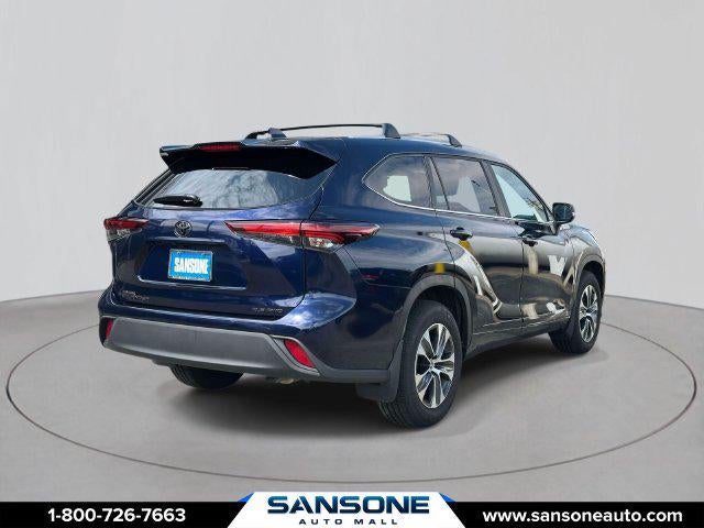2025 Toyota Highlander XLE