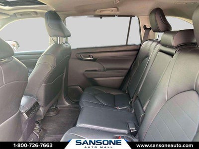 2025 Toyota Highlander XLE