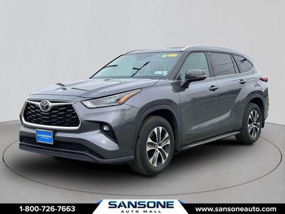 2023 Toyota Highlander XLE