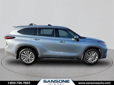 2024 Toyota Highlander Platinum