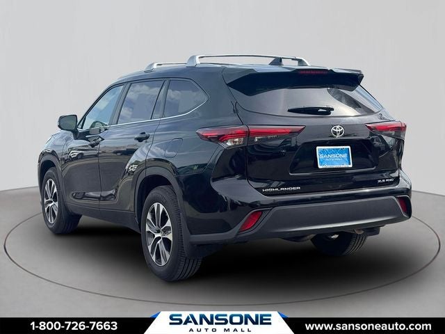 2024 Toyota Highlander XLE