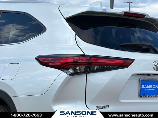 2023 Toyota Highlander XLE