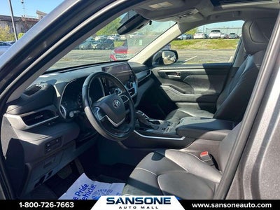 2023 Toyota Highlander XLE