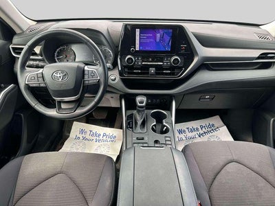 2023 Toyota Highlander LE
