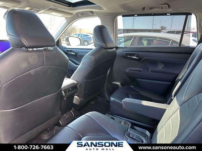 2023 Toyota Highlander L