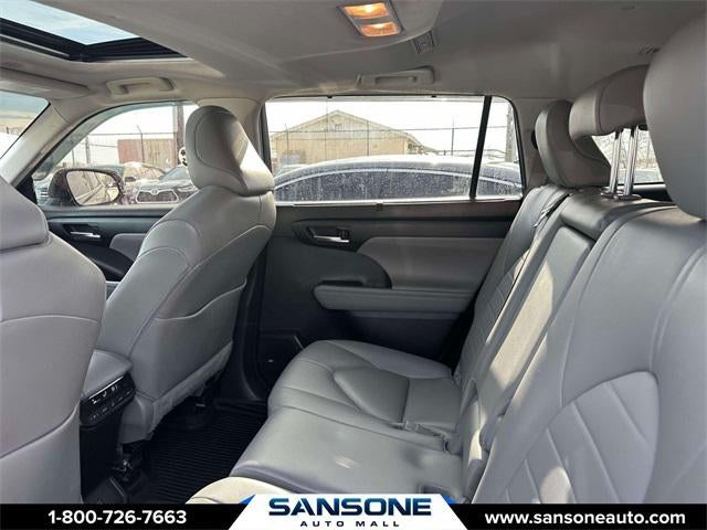 2023 Toyota Highlander XLE