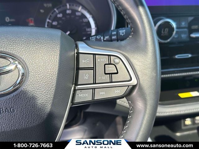 2023 Toyota Highlander XSE