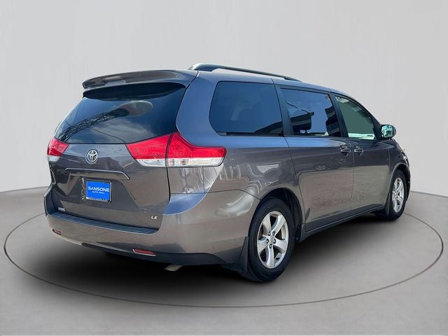 2014 Toyota Sienna LE