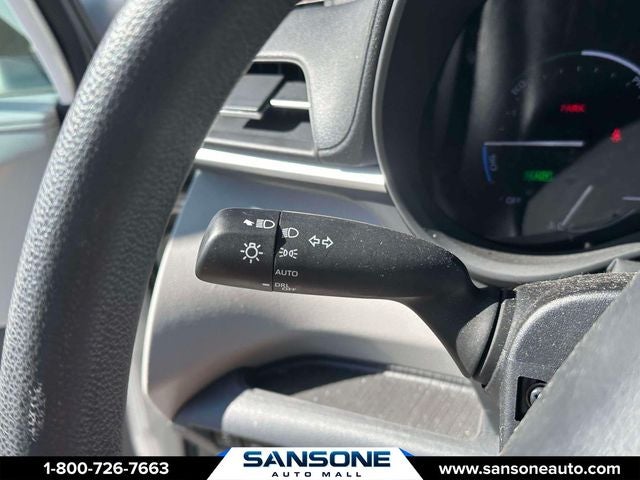 2021 Toyota Sienna LE 8 Passenger