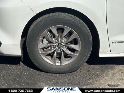 2021 Toyota Sienna LE 8 Passenger