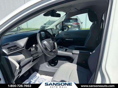 2021 Toyota Sienna LE 8 Passenger