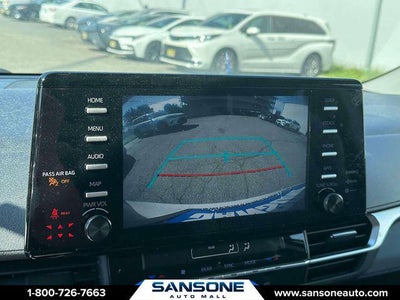 2021 Toyota Sienna LE 8 Passenger